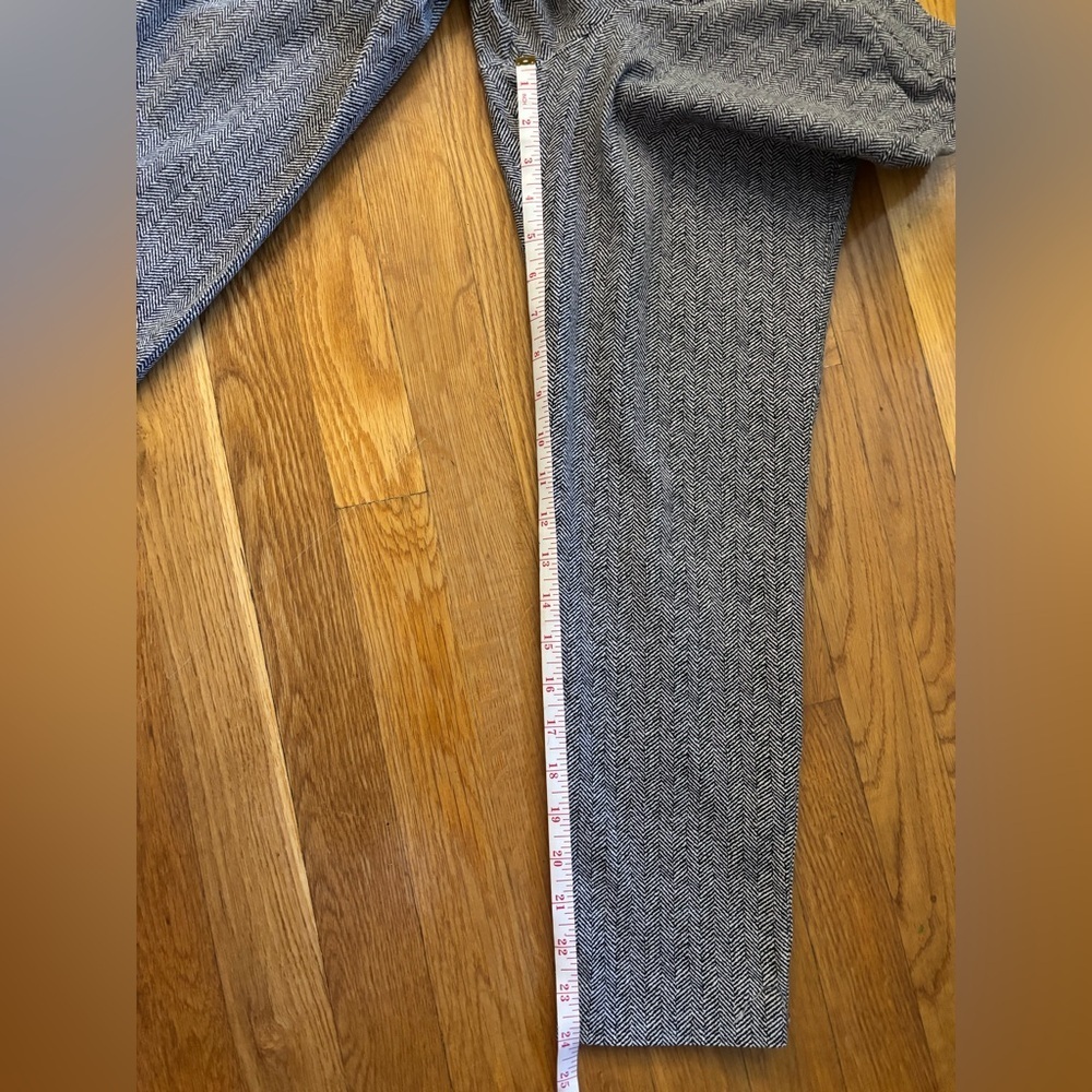 Old Navy Black and White Herringbone Pants - Picture 11 of 12